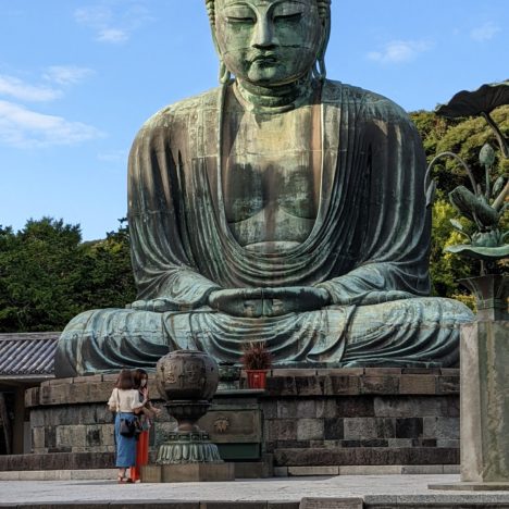 鎌倉　長谷寺に行きました。本尊の十一面観音菩薩（長谷観音）は日本の木像では最大級です。